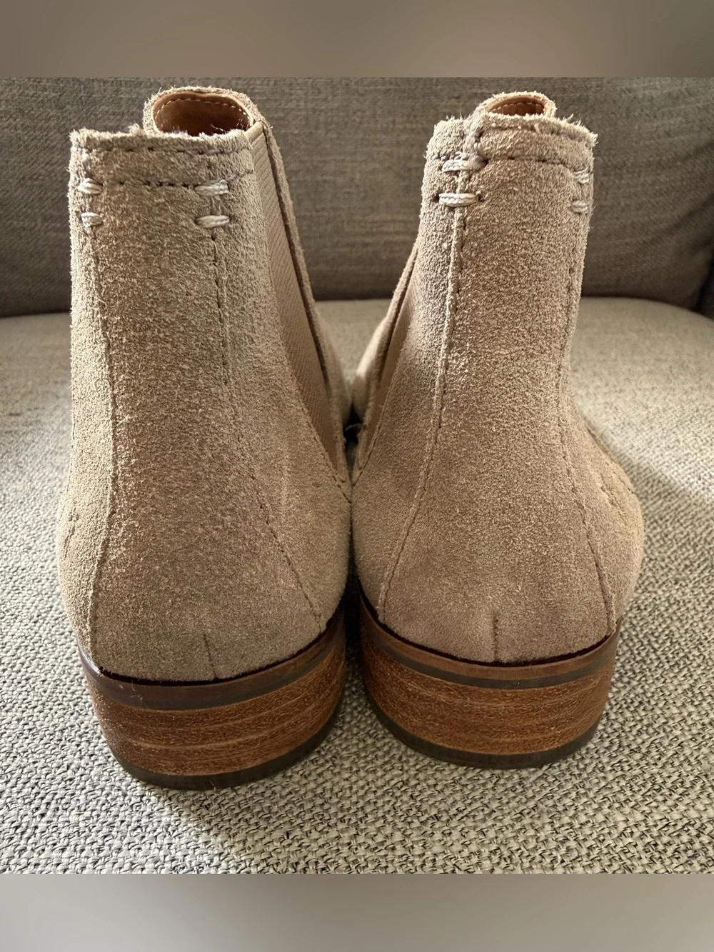 Frye Suede Chelsea Boots 7